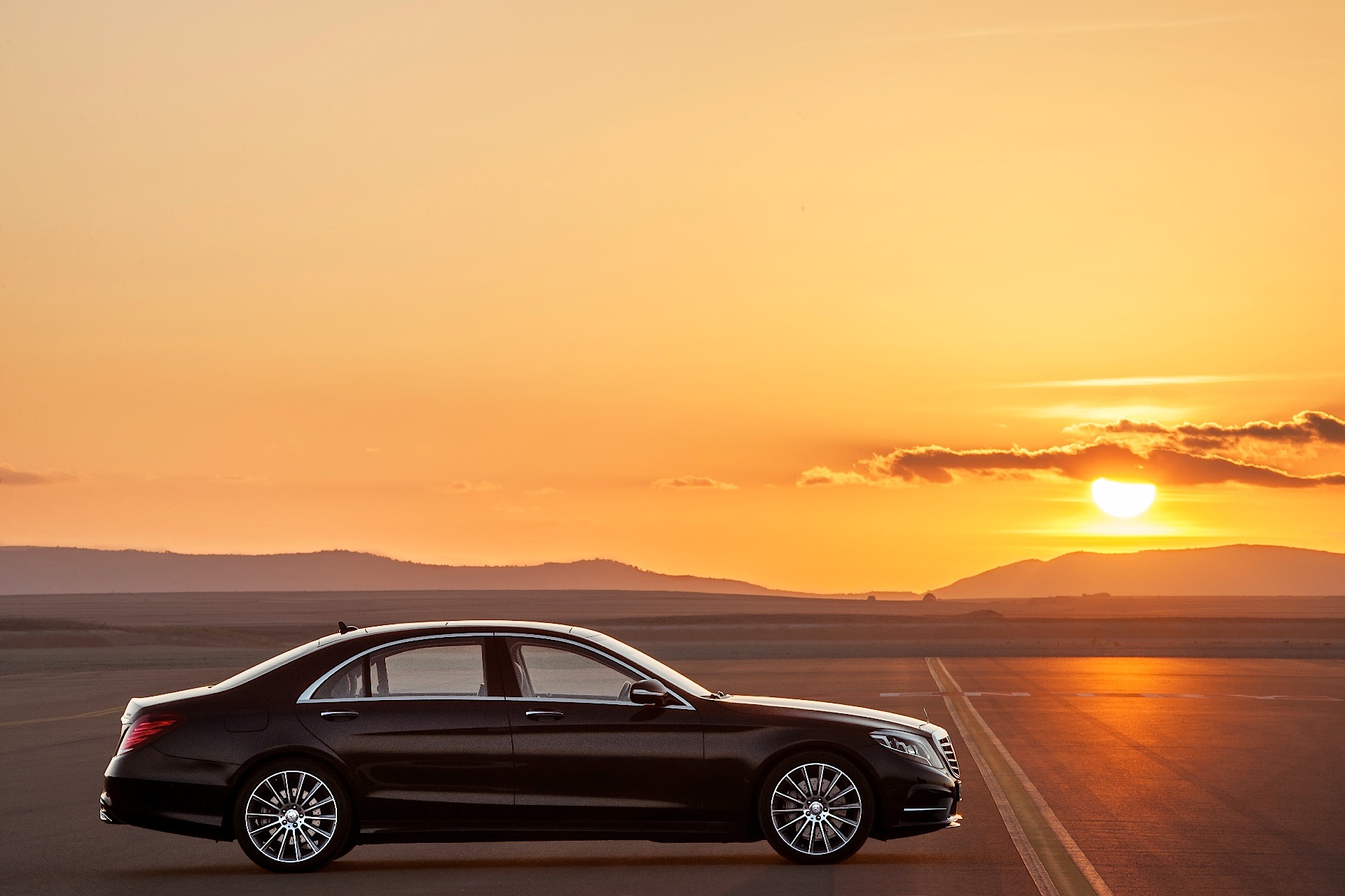 Mercedes Benz S-Klasse And Predecessors photo 30