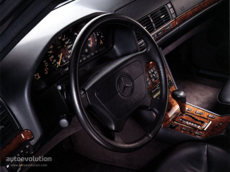 Mercedes Benz S-Klasse And Predecessors photo 10