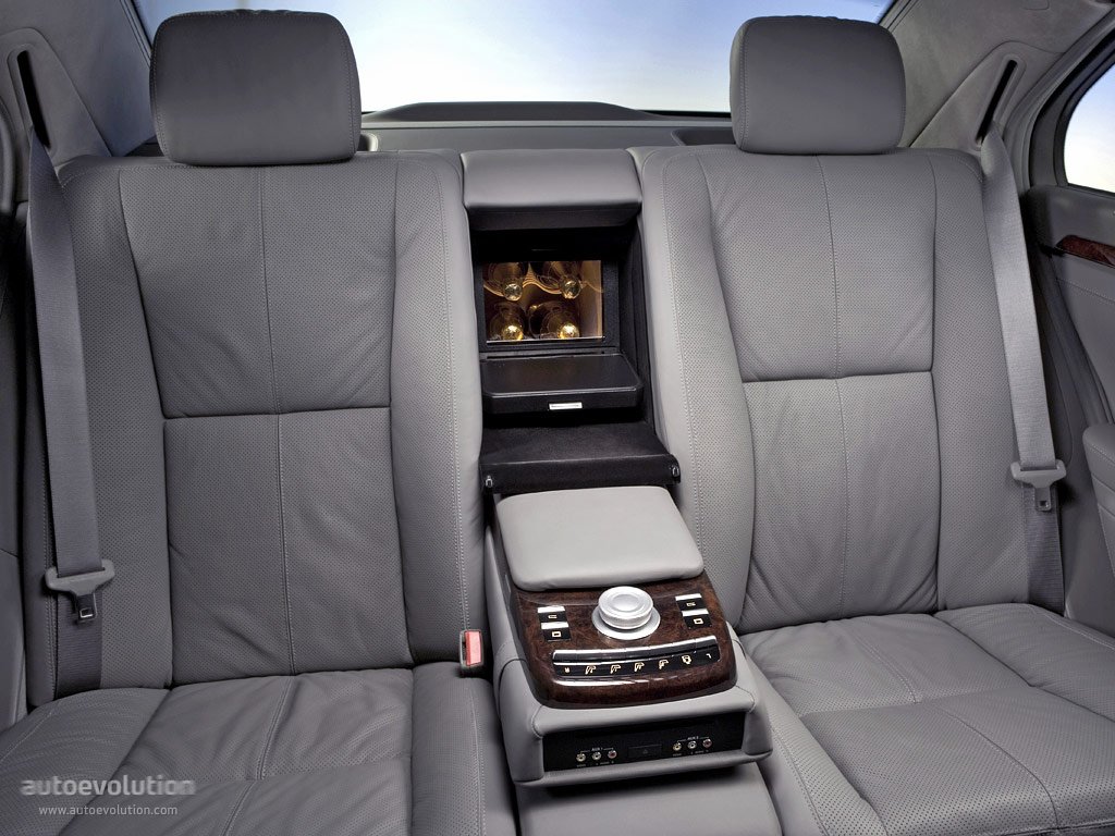 Mercedes Benz S-Klasse And Predecessors photo 24