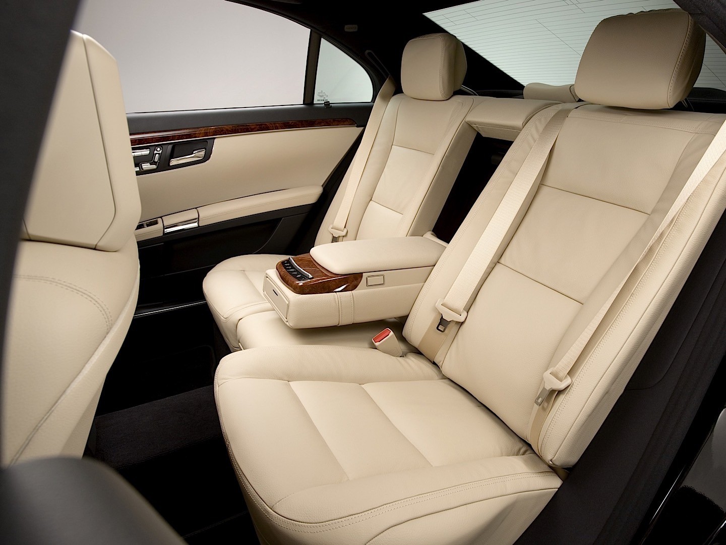 Mercedes Benz S-Klasse And Predecessors photo 50