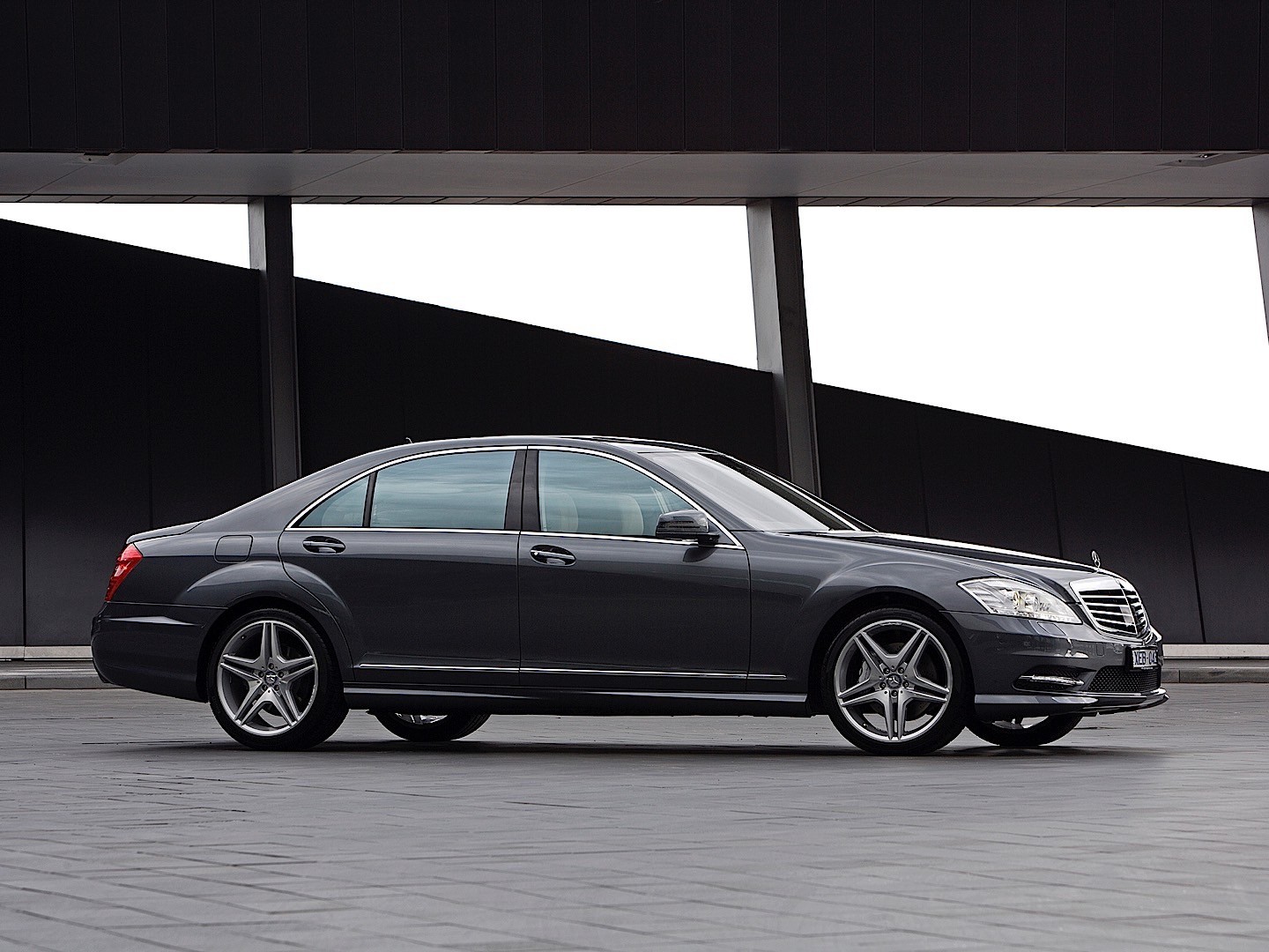 Mercedes Benz S-Klasse And Predecessors photo 25