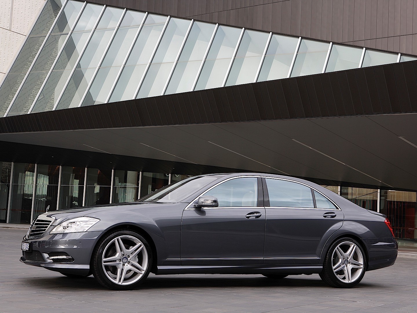 Mercedes Benz S-Klasse And Predecessors photo 26