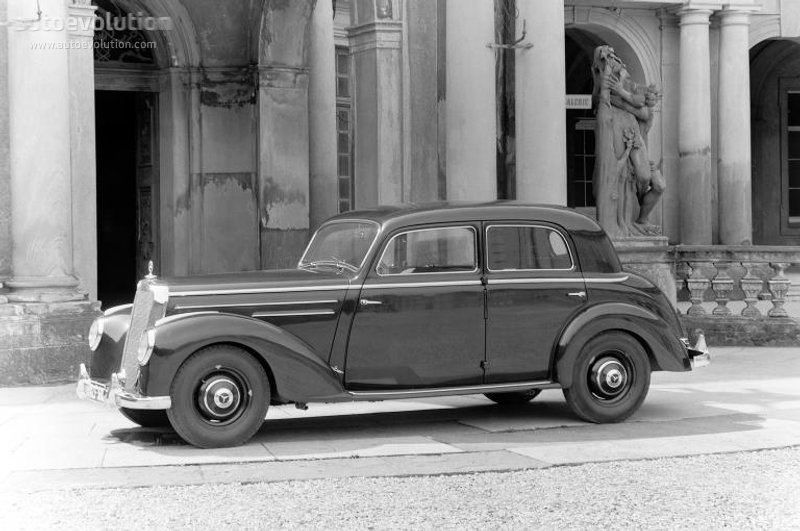 Mercedes Benz S-Klasse And Predecessors photo 4