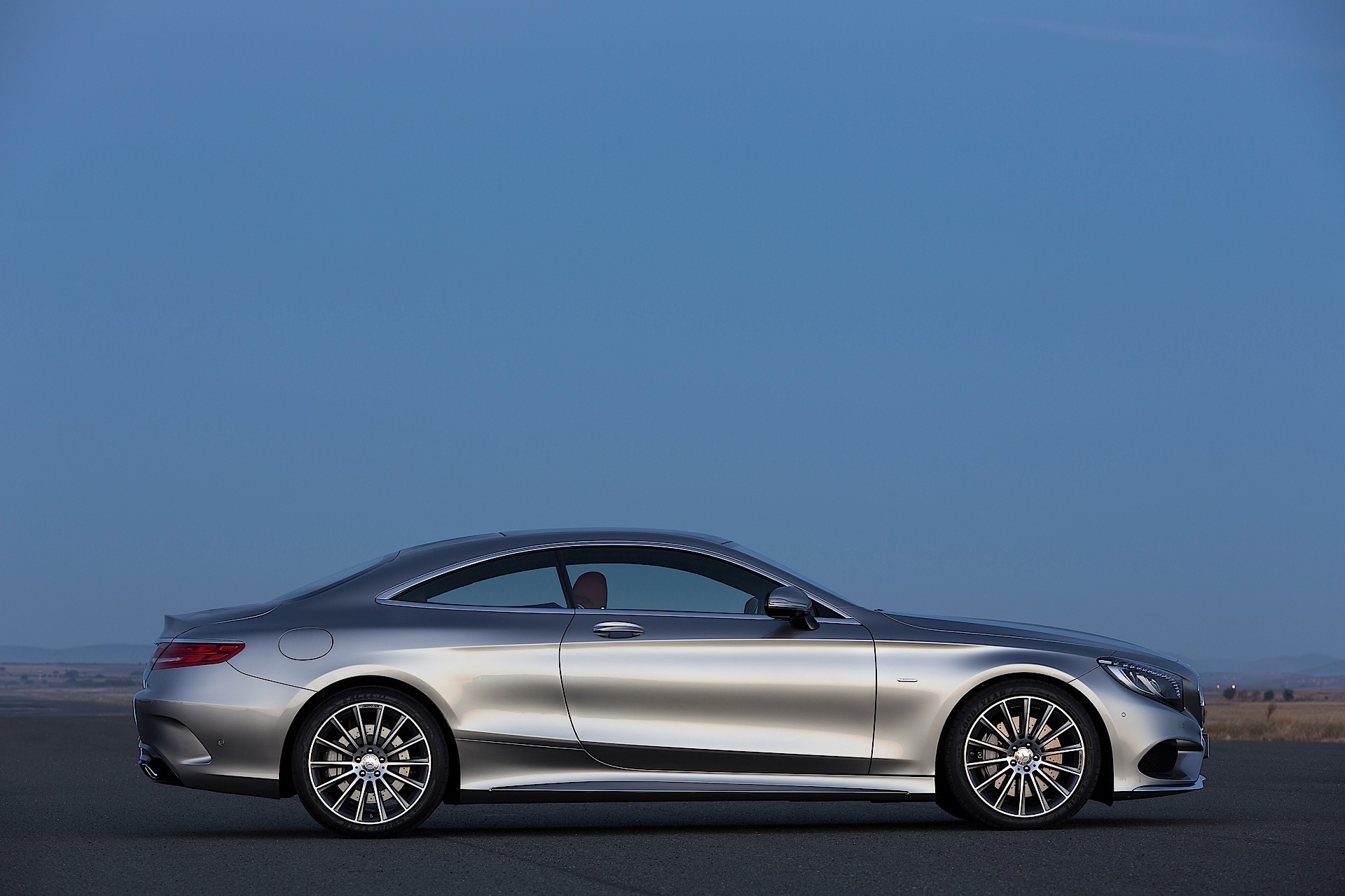 Mercedes Benz S-Klasse Coupe photo 15