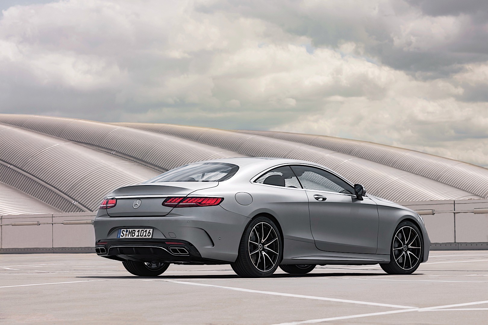 Mercedes Benz S-Klasse Coupe photo 6