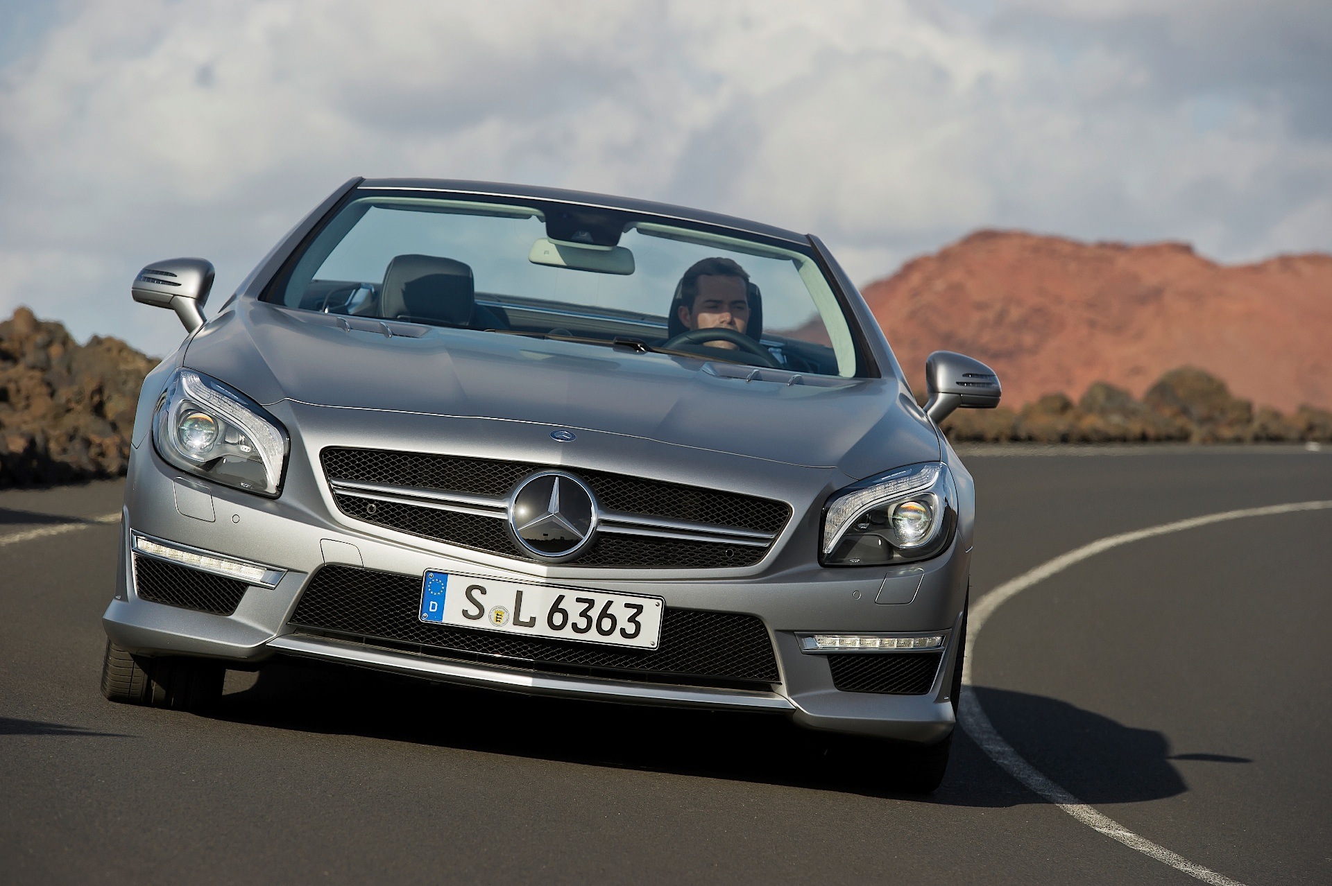 Mercedes Benz Sl Amg photo 13