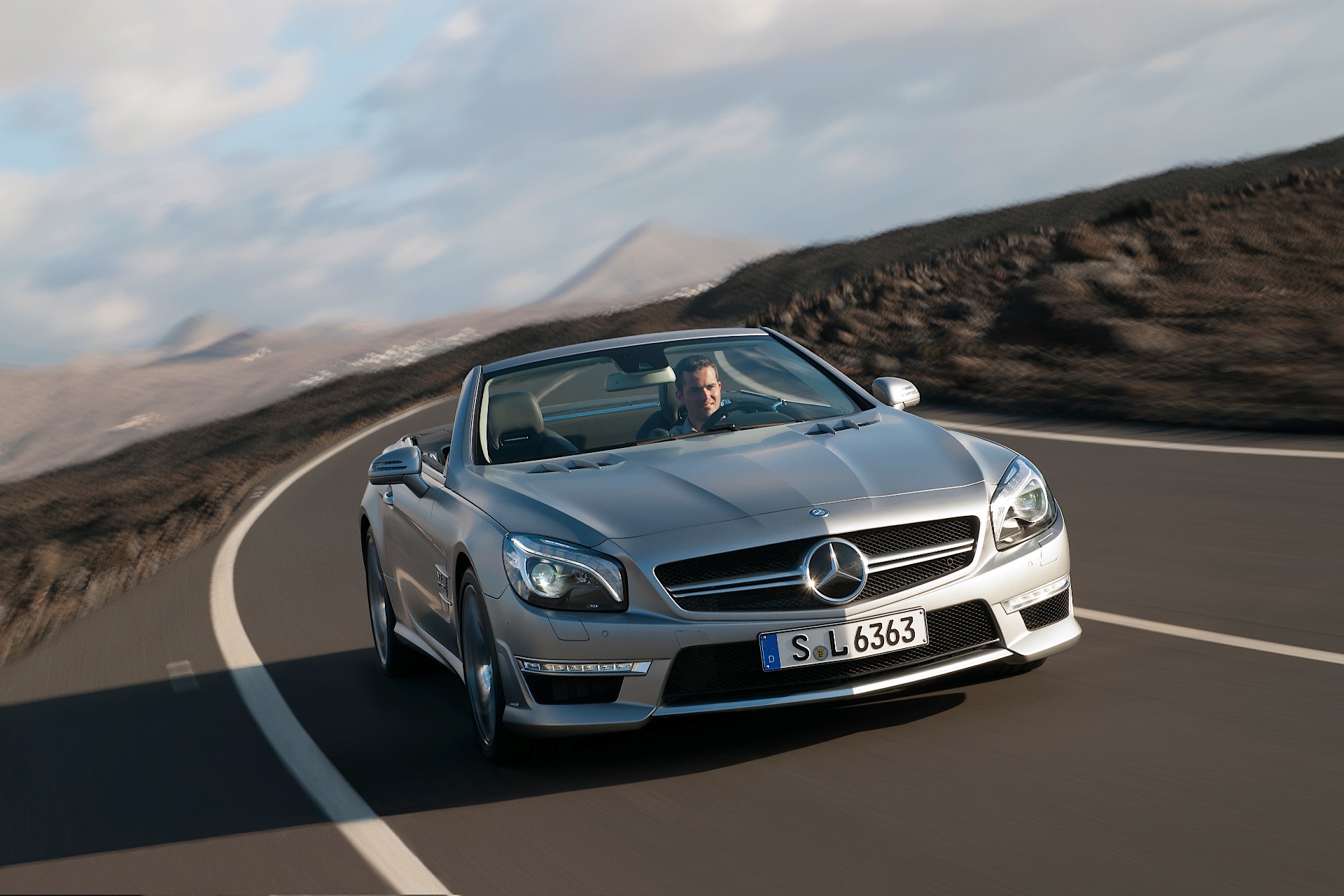 Mercedes Benz Sl Amg photo 17