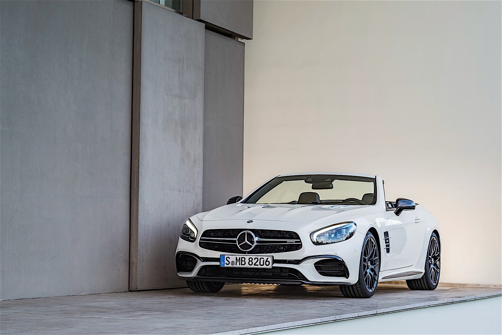 Mercedes Benz Sl Amg photo 8