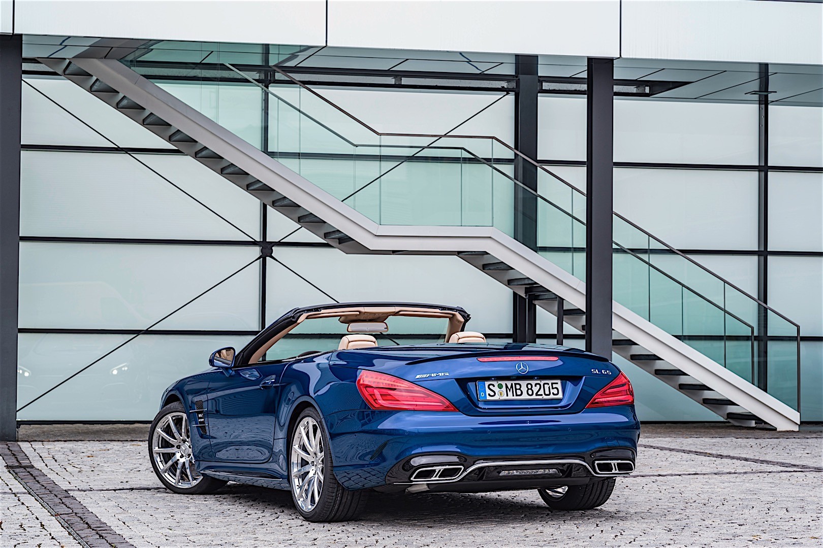 Mercedes Benz Sl Amg photo 2