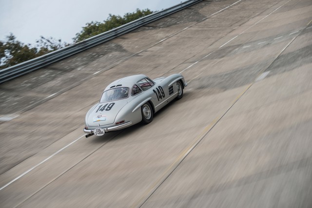 Mercedes Benz Sl-Klasse photo 41