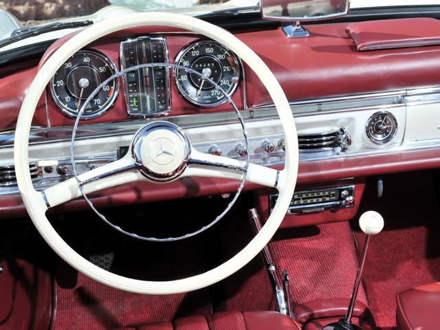 Mercedes Benz Sl-Klasse photo 25