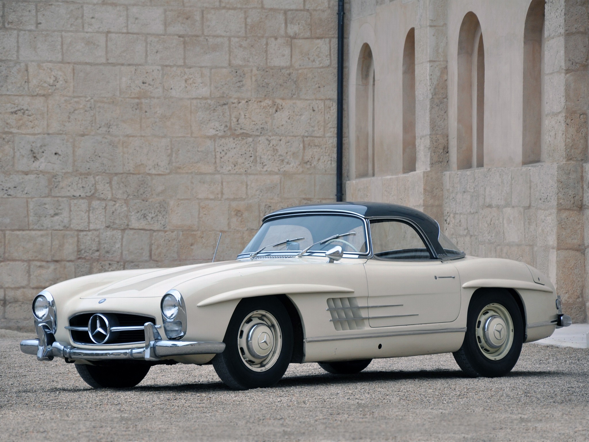 Mercedes Benz Sl-Klasse photo 12