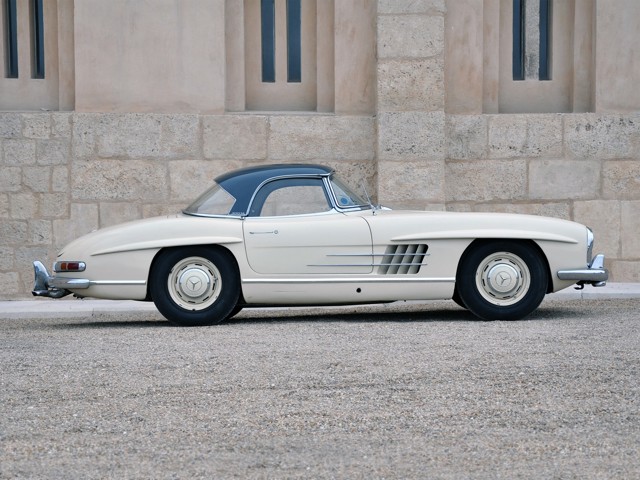Mercedes Benz Sl-Klasse photo 13
