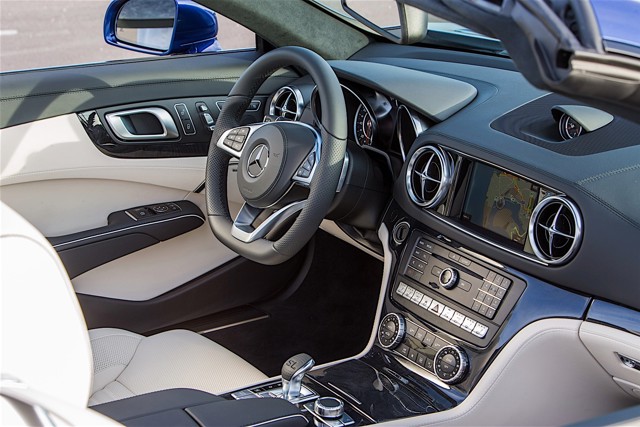 Mercedes Benz Sl-Klasse photo 23