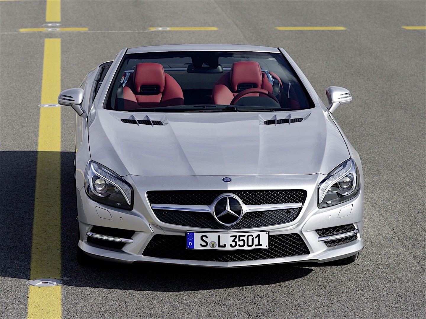 Mercedes Benz Sl-Klasse photo 13