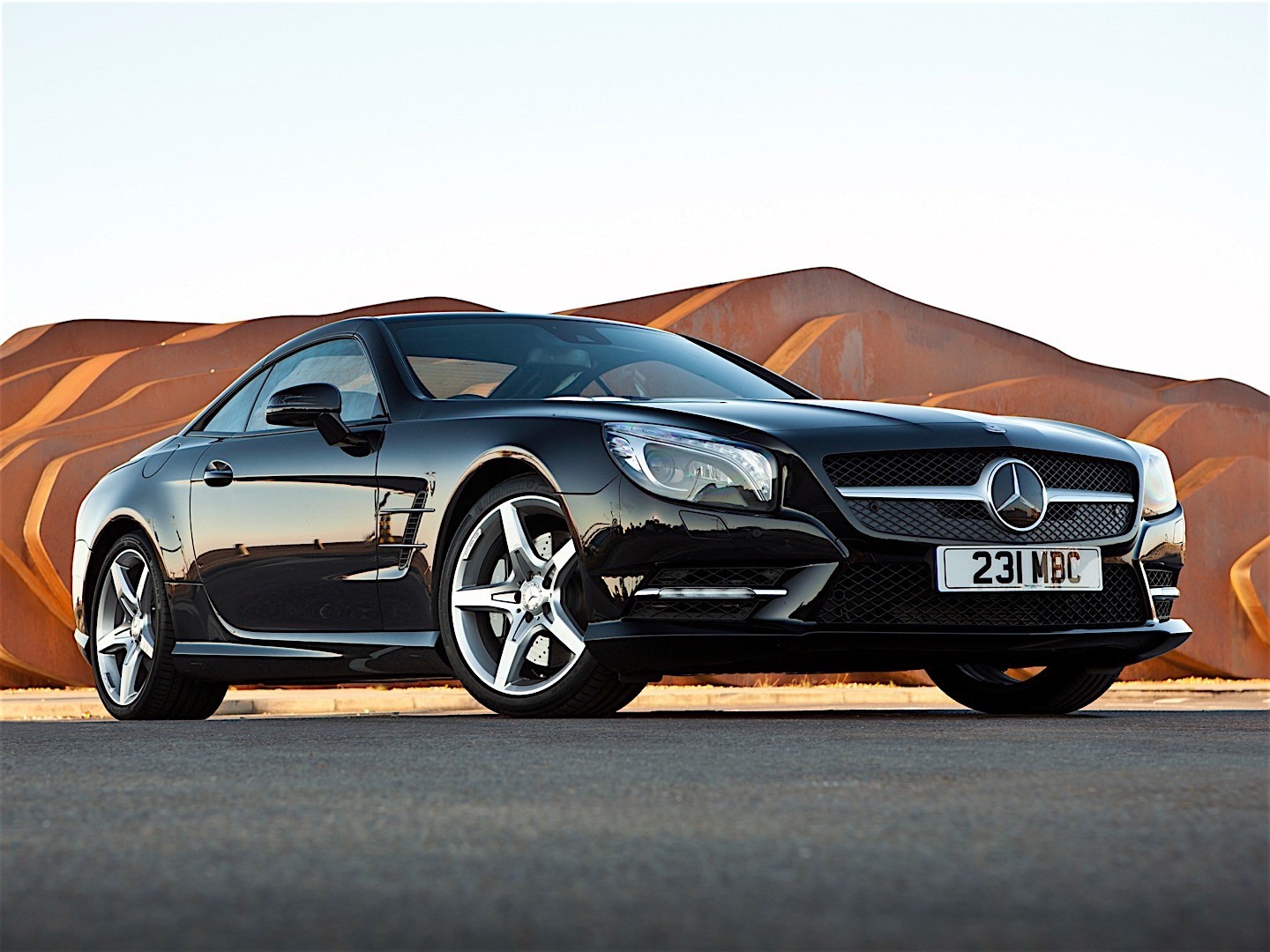 Mercedes Benz Sl-Klasse photo 33