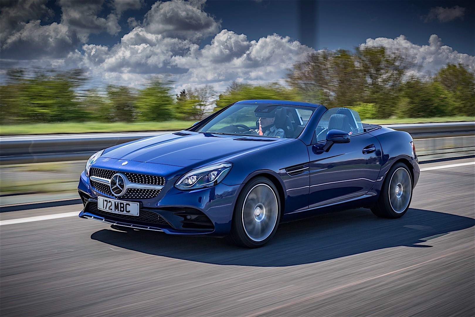 Mercedes Benz Slc-Class photo 26
