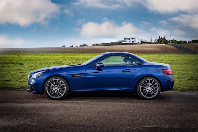 Mercedes Benz Slc-Class photo 30