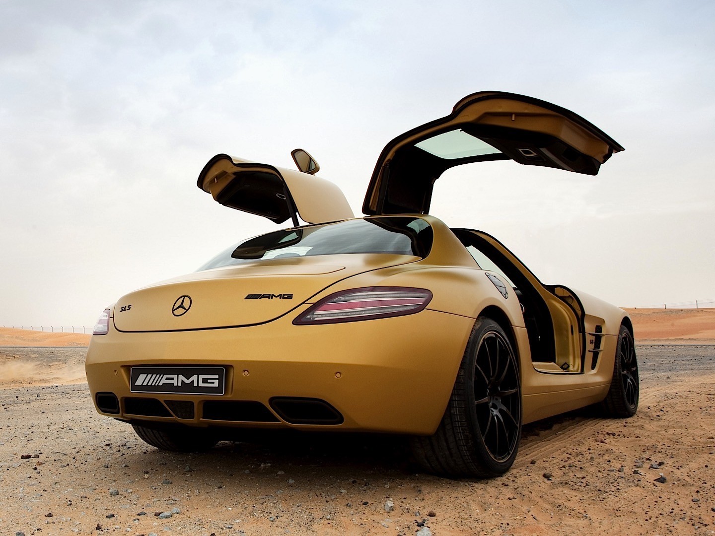 Mercedes Benz Sls Amg photo 19