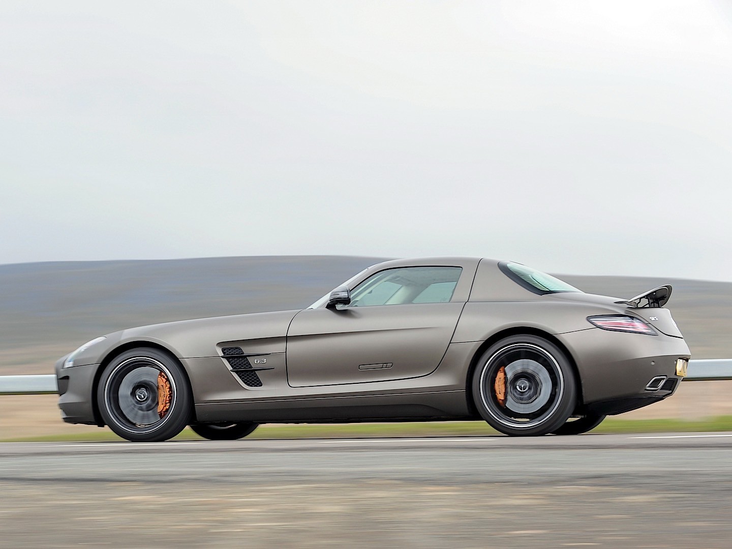 Mercedes Benz Sls Amg photo 24