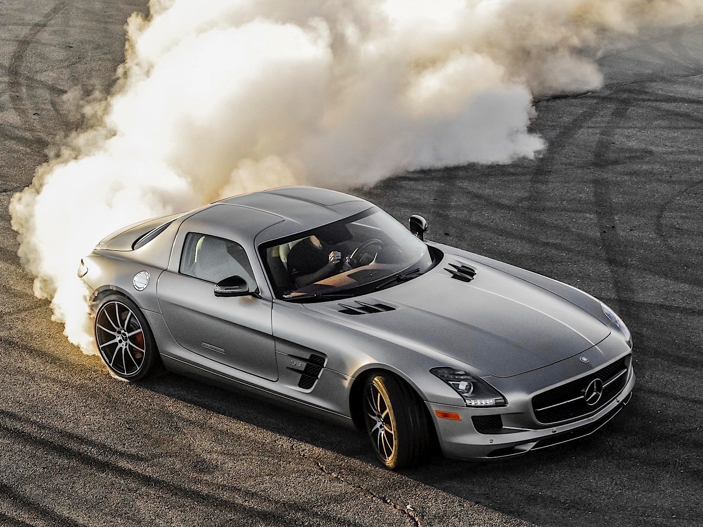 Mercedes Benz Sls Amg photo 39