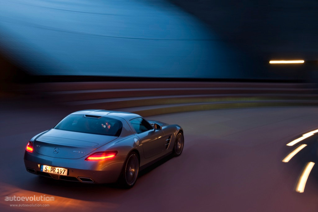 Mercedes Benz Sls Amg photo 12