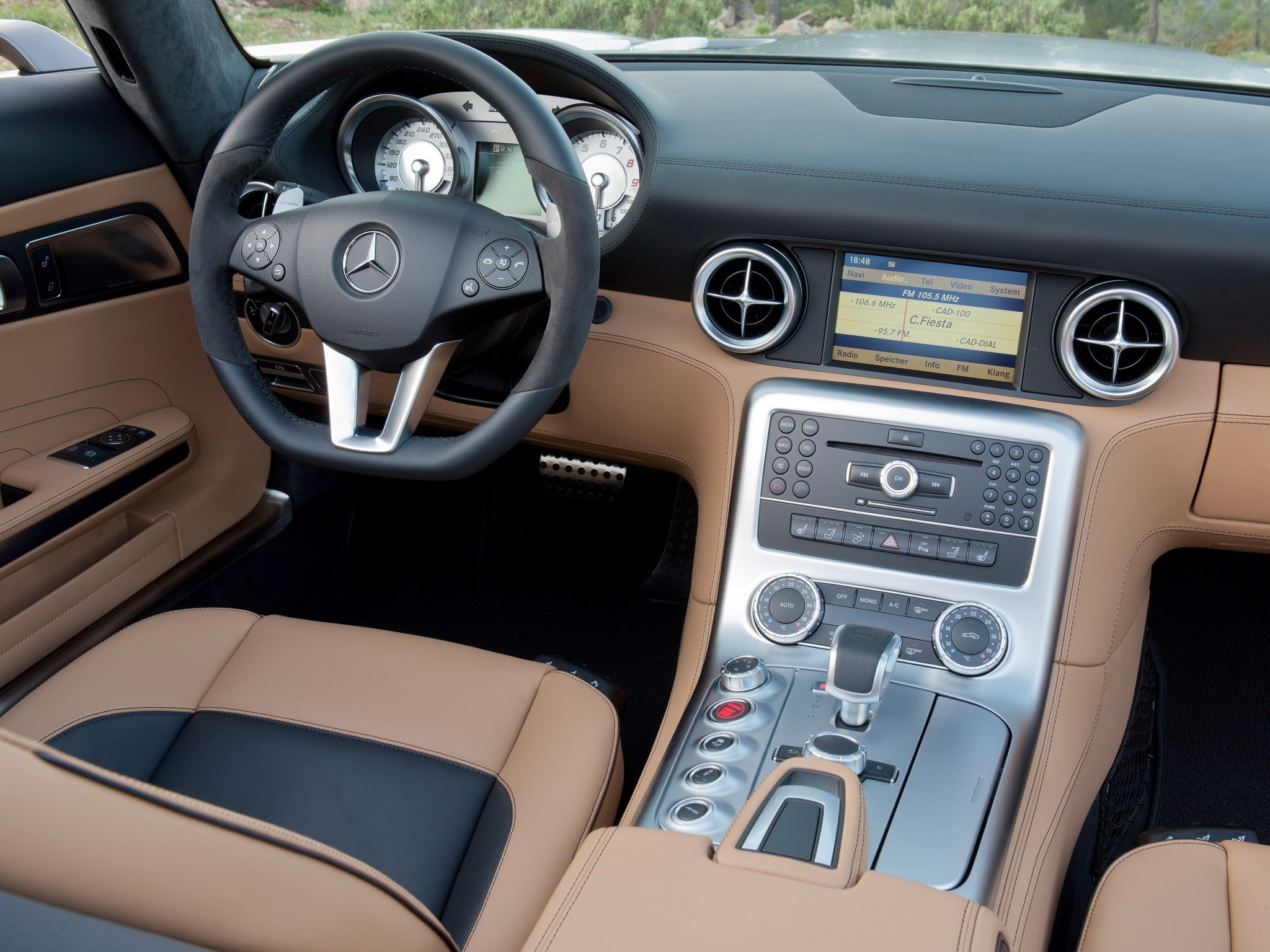 Mercedes Benz Sls Amg photo 35