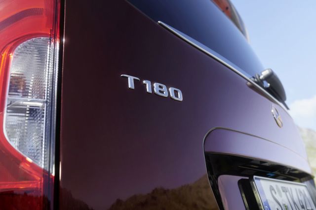 Mercedes Benz T-Class photo 10