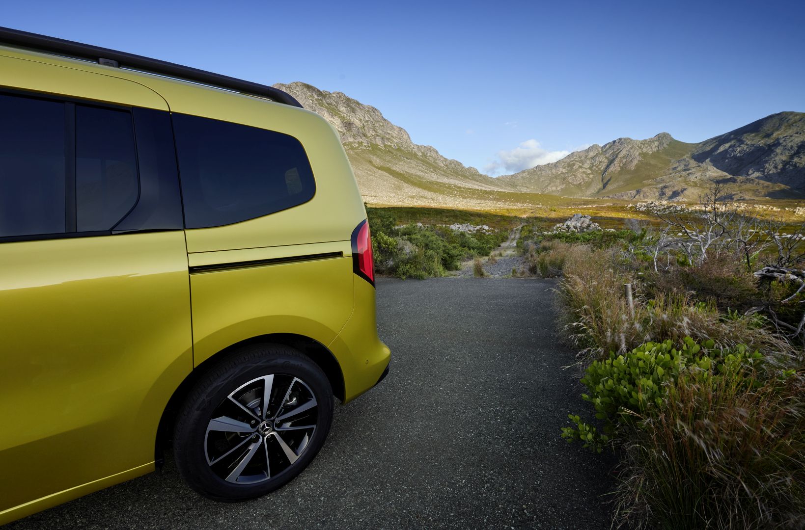 Mercedes Benz T-Class photo 18