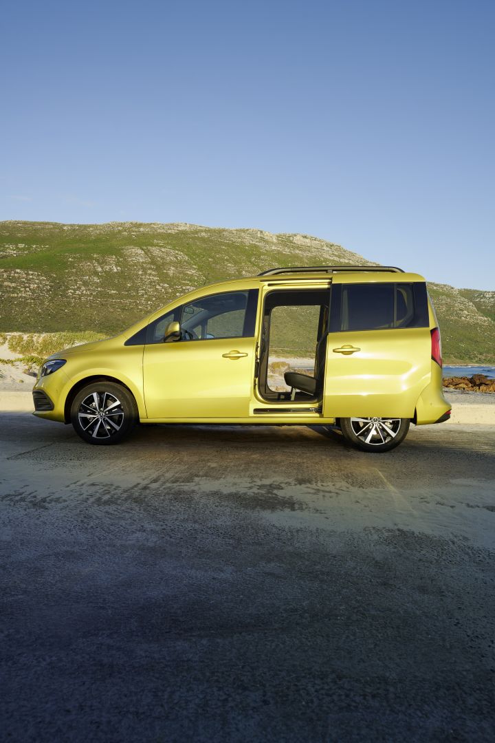 Mercedes Benz T-Class photo 19