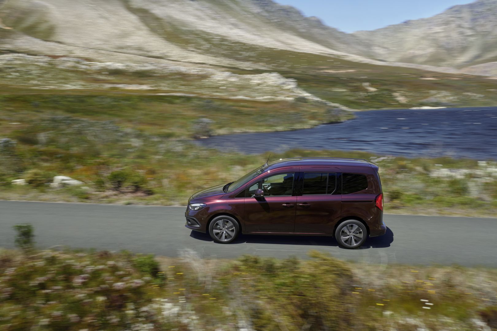 Mercedes Benz T-Class photo 3