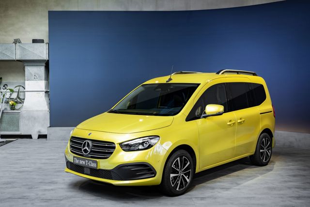 Mercedes Benz T-Class photo 35