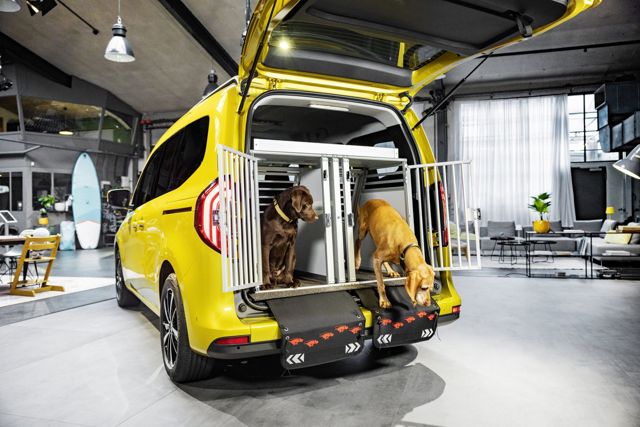 Mercedes Benz T-Class photo 40