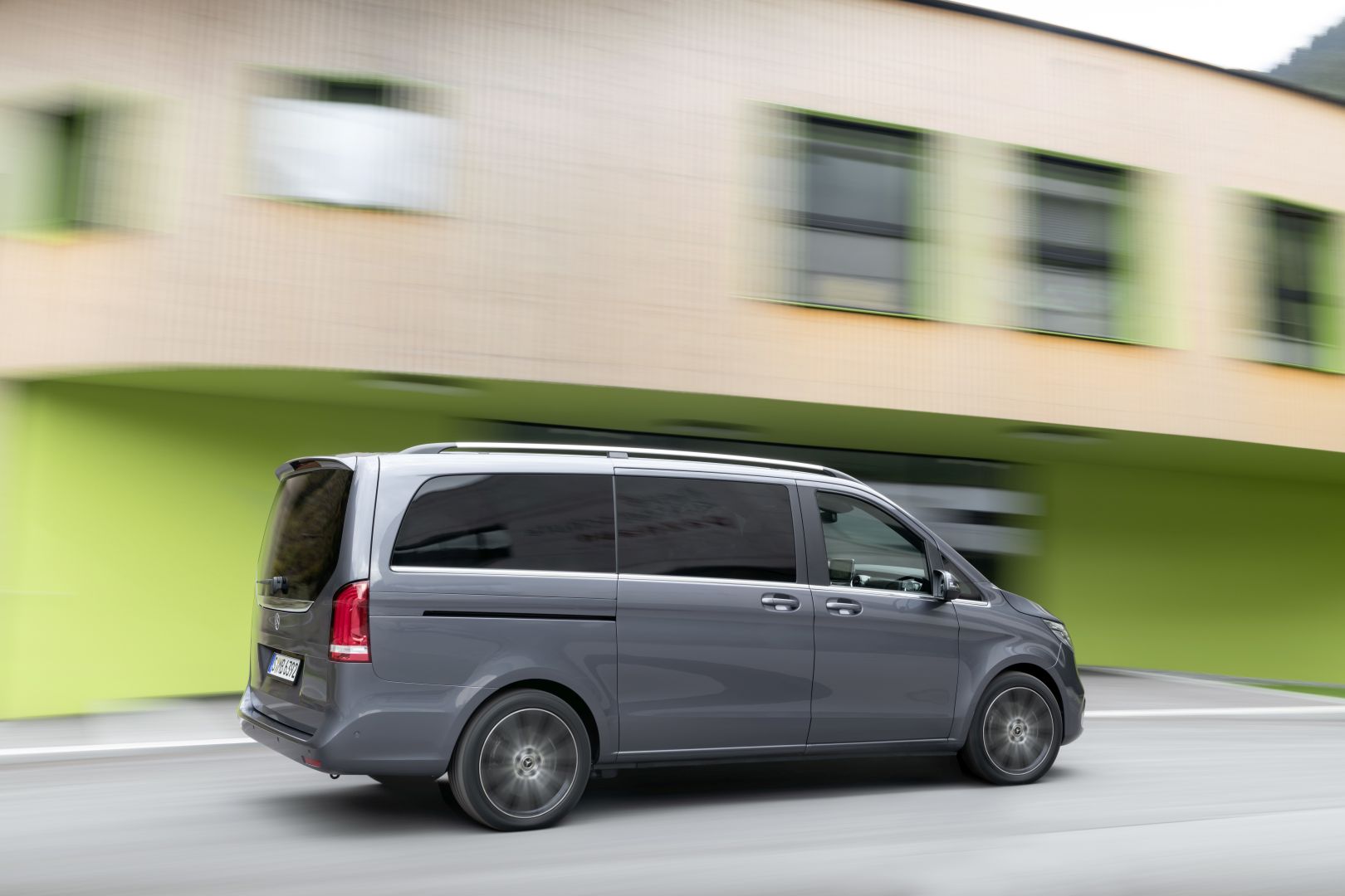 Mercedes Benz V-Class And Predecessors photo 5