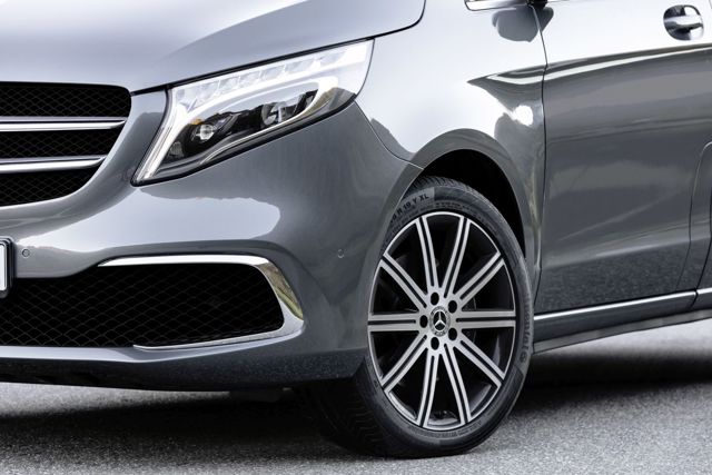 Mercedes Benz V-Class And Predecessors photo 12
