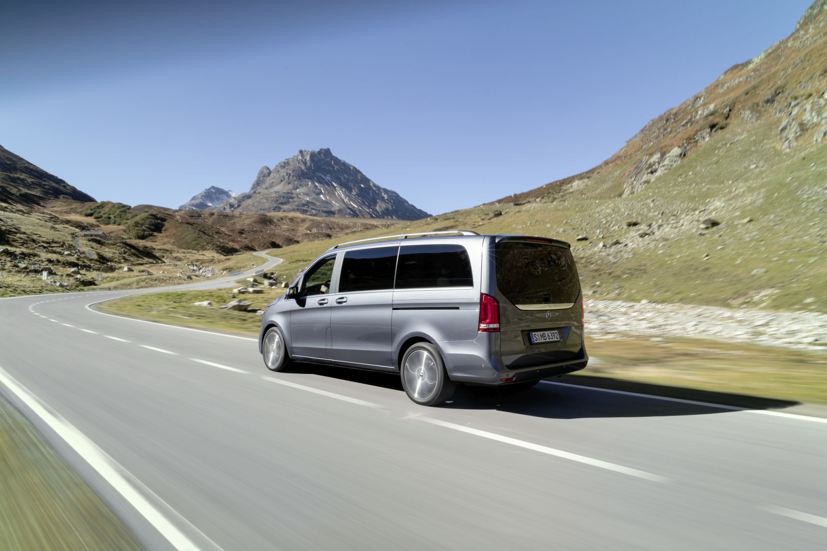 Mercedes Benz V-Class And Predecessors photo 16