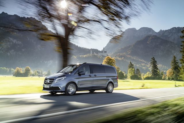 Mercedes Benz V-Class And Predecessors photo 20