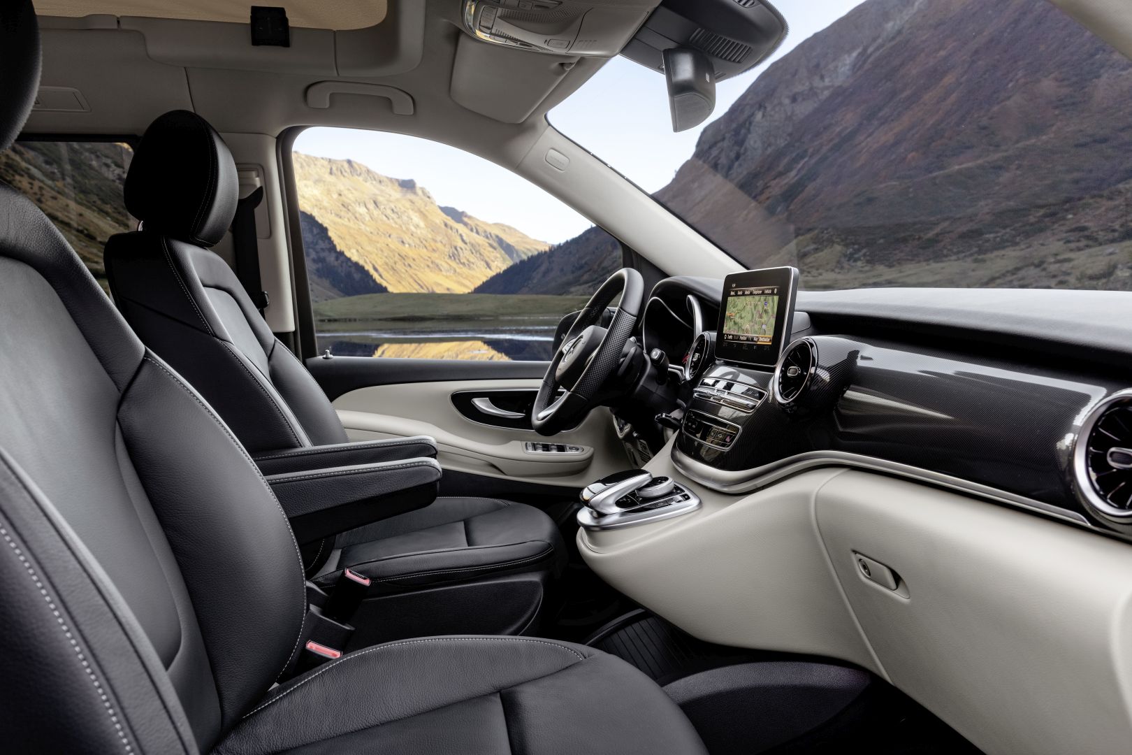 Mercedes Benz V-Class And Predecessors photo 57