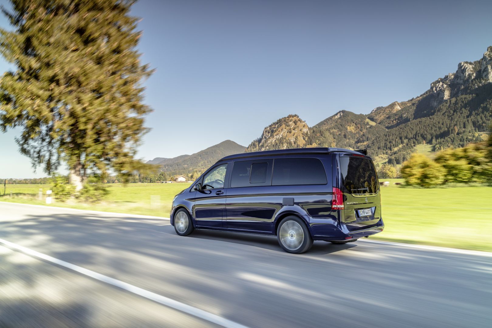 Mercedes Benz V-Class And Predecessors photo 30