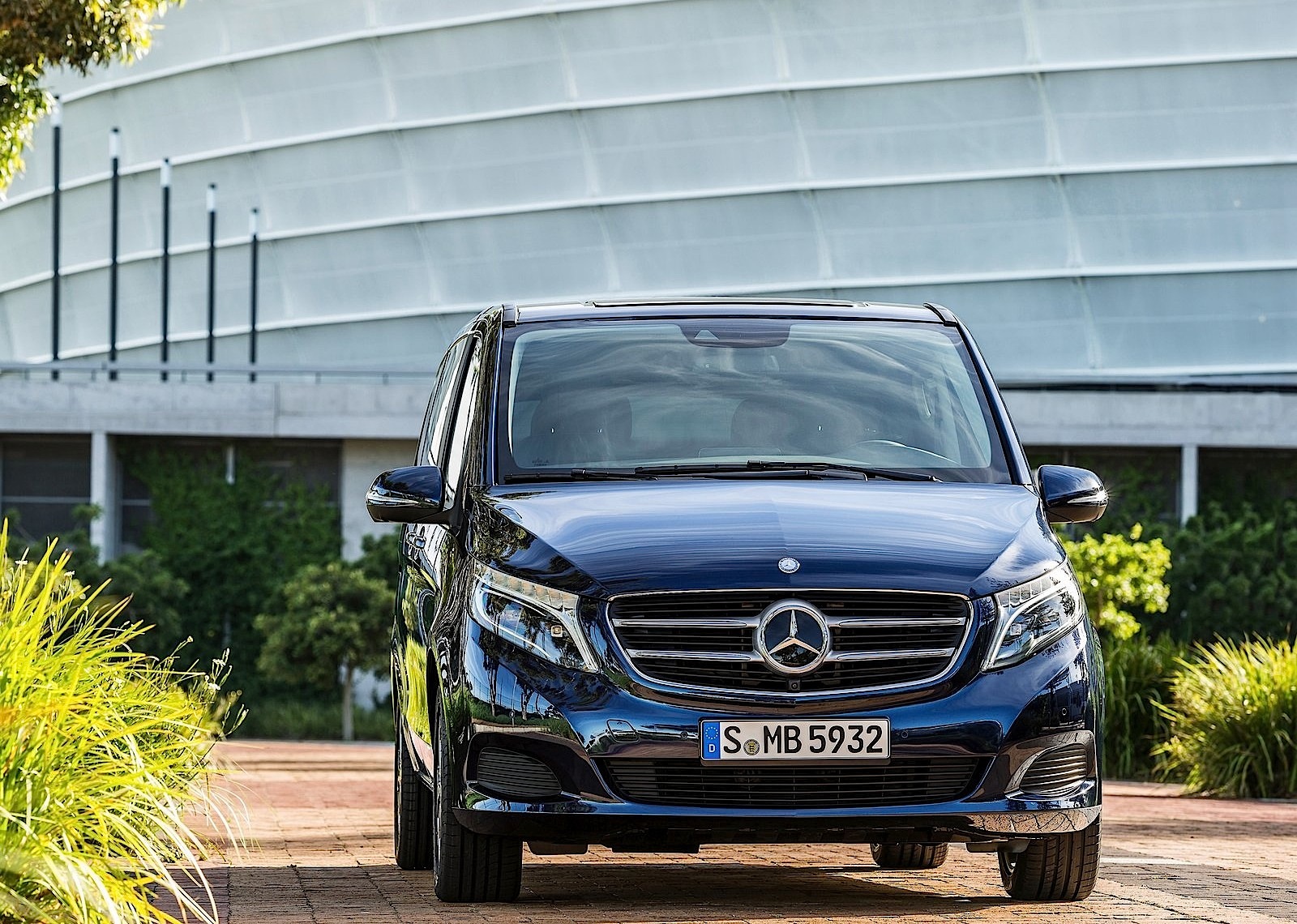 Mercedes Benz V-Class And Predecessors photo 8