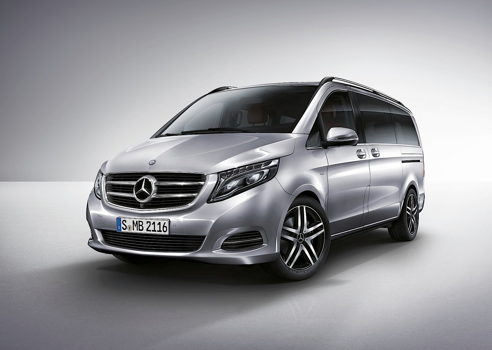 Mercedes Benz V-Class And Predecessors photo 11