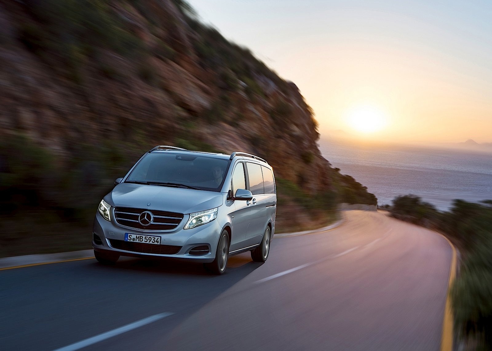 Mercedes Benz V-Class And Predecessors photo 14