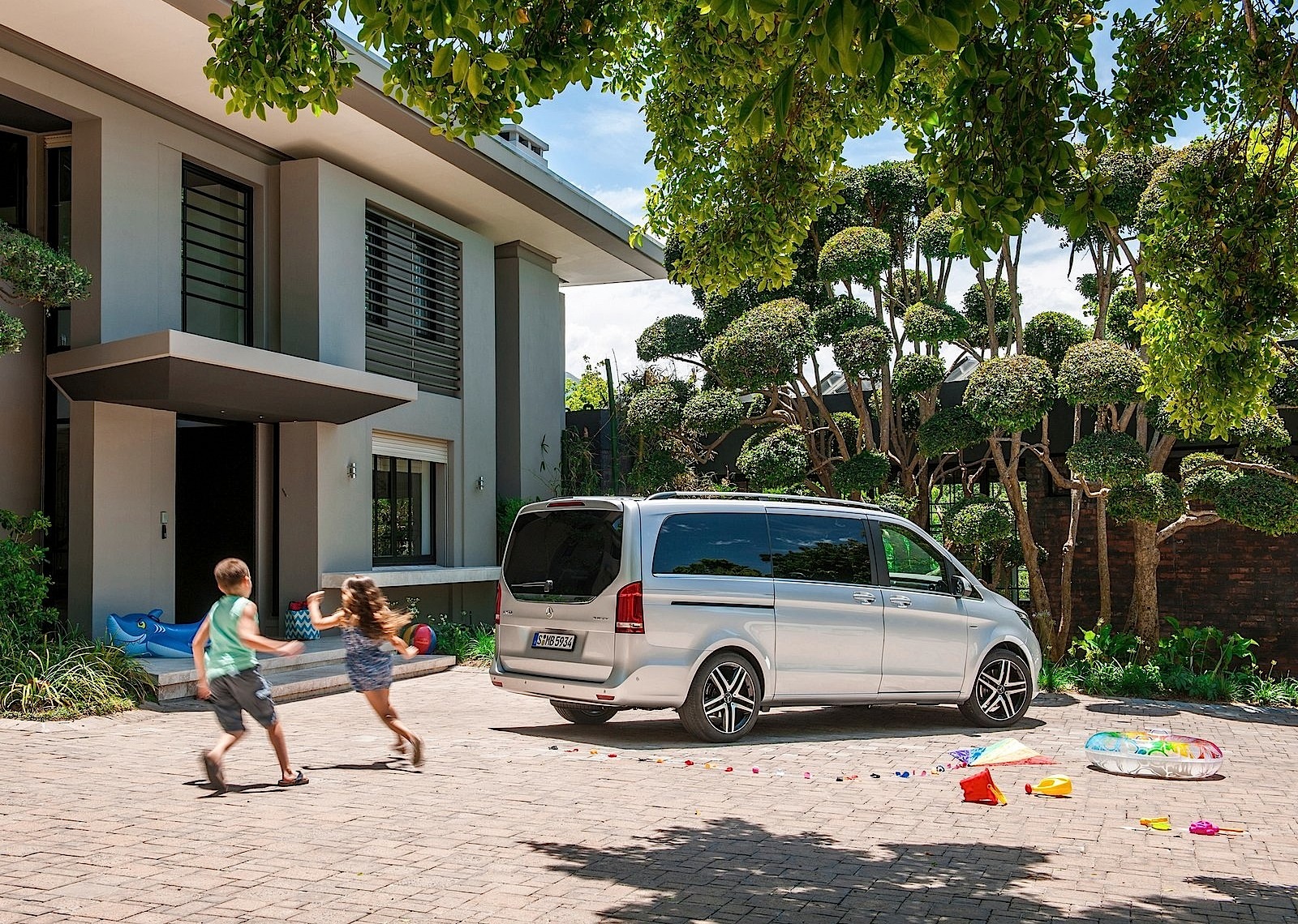 Mercedes Benz V-Class And Predecessors photo 27