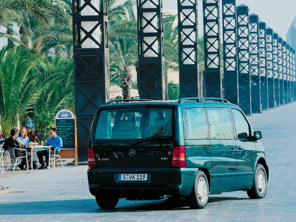 Mercedes Benz V-Class And Predecessors photo 22