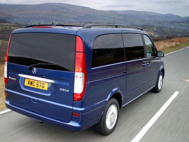 Mercedes Benz Viano photo 6