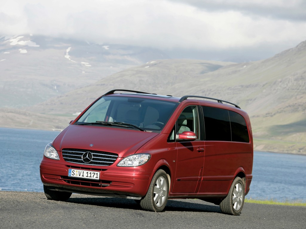 Mercedes Benz Viano photo 8