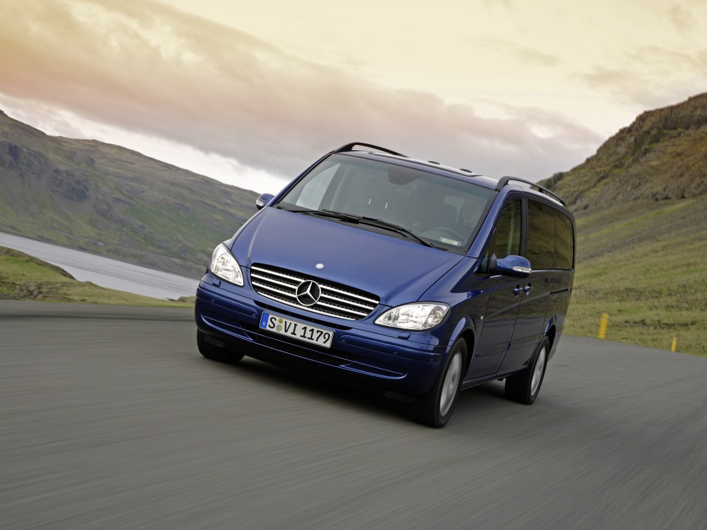 Mercedes Benz Viano photo 12