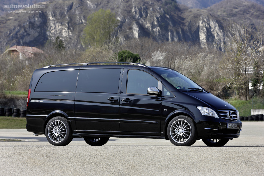 Mercedes Benz Viano photo 21