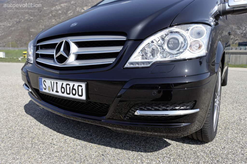 Mercedes Benz Viano photo 28
