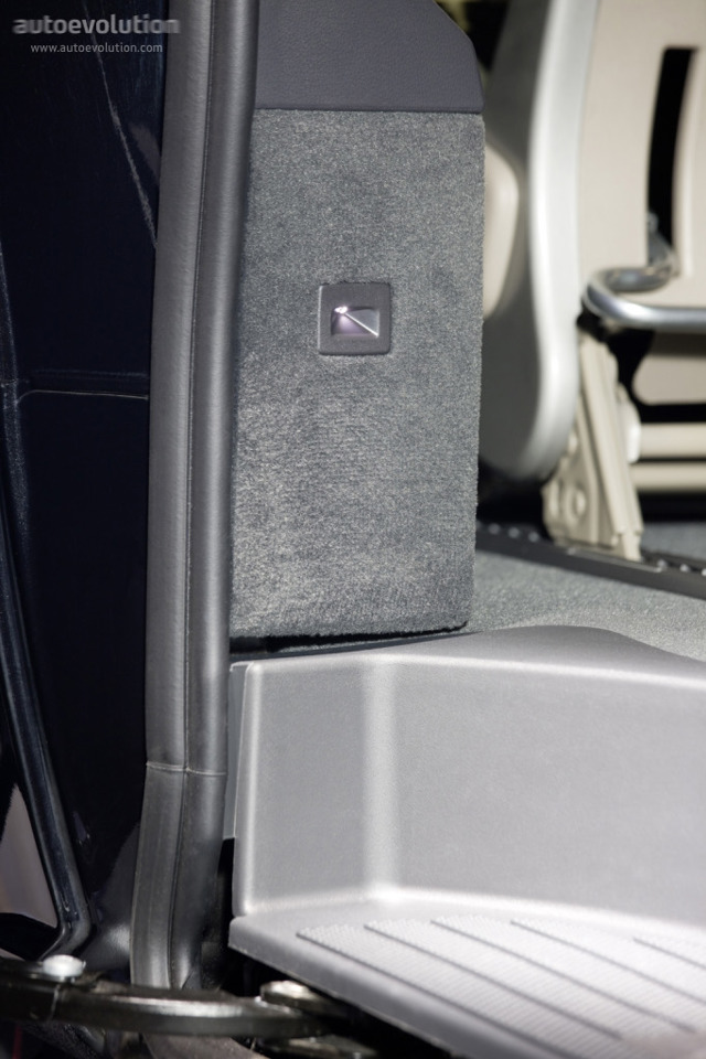 Mercedes Benz Viano photo 30